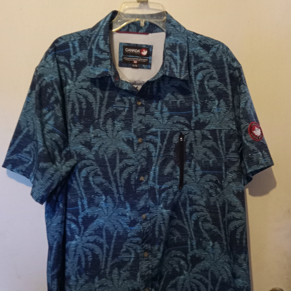 Canada Weather Gear Men's Tropical Blue Casual Shirt XL